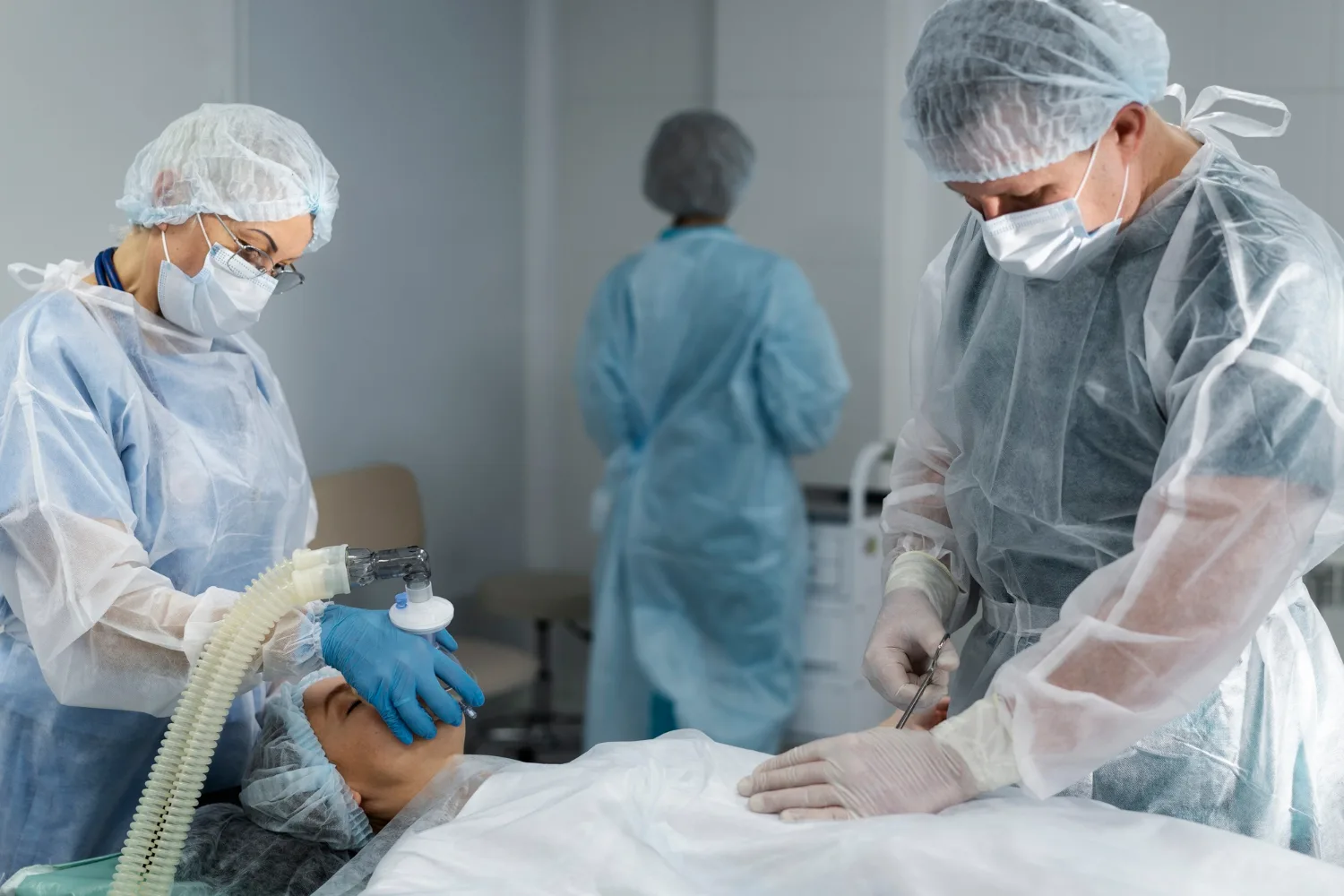 Dr. Alejandro Altamirano Jiménez: Especialista en Colocación de sonda pleural en CDMX y Edo. Mex.